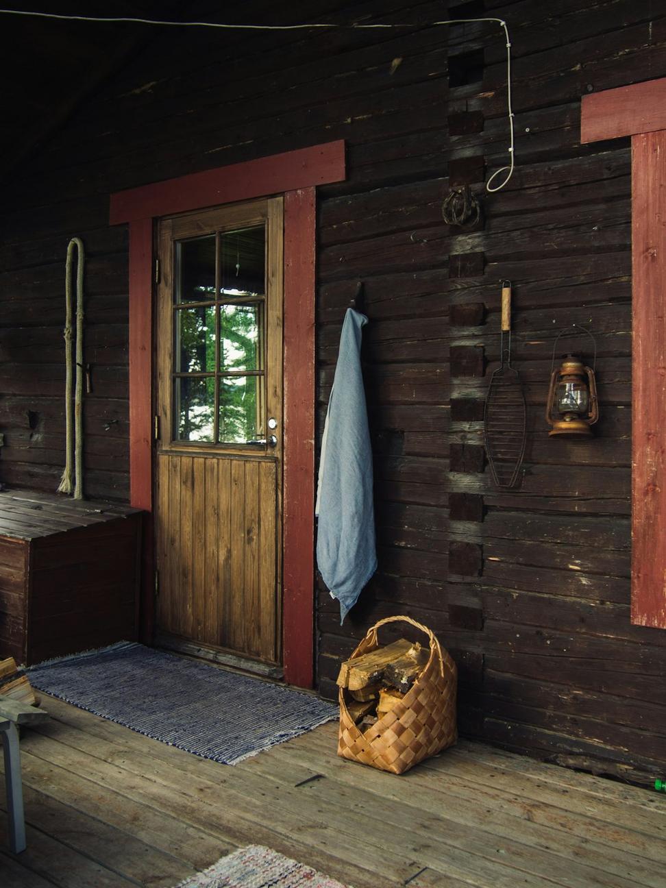 Whispering Pines Cabin