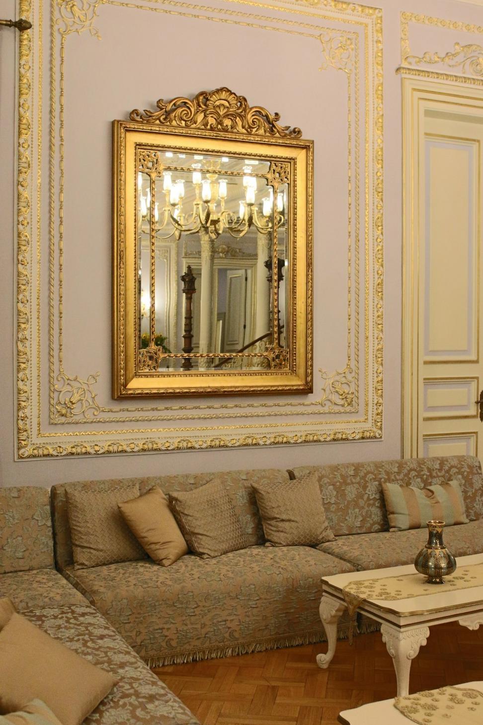 Frontier Peak Penthouse